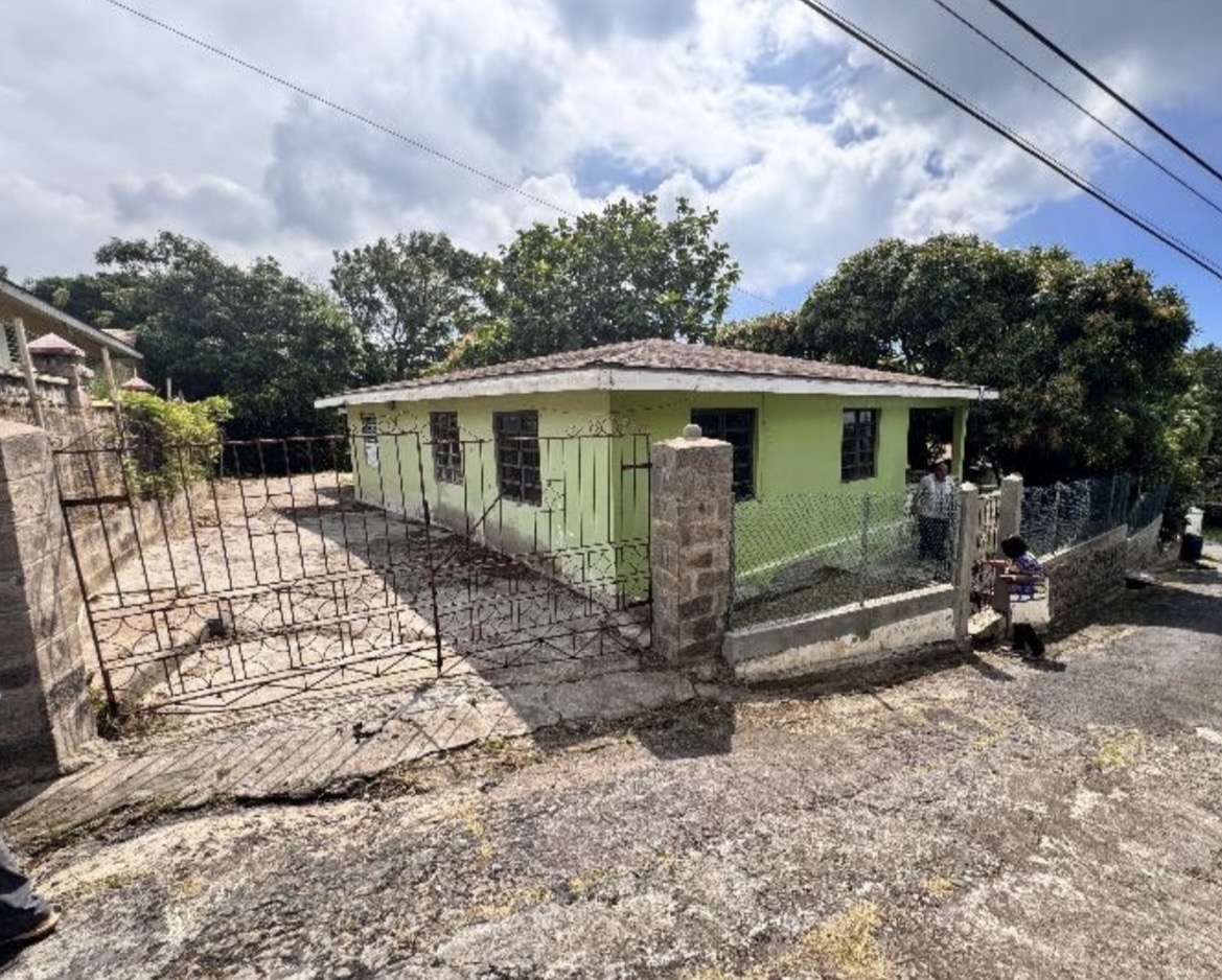 Mango Cottage Images